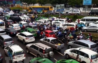 HCM City braces for traffic congestion around airport amid Tết rush
