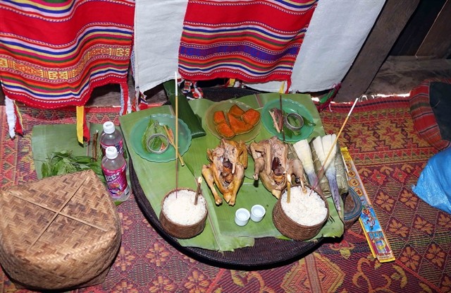 An offering tray to pray for luck and bumper crops in the new year An offering tray to pray for luck and bumper crops in the new year