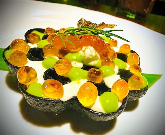 Anan is owned by local chef Peter Cường Franklin, who worked abroad extensively before returning to his home country Anan is owned by local chef Peter Cường Franklin, who worked abroad extensively before returning to his home country