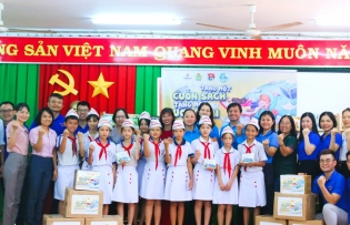 PV Gas unions launch book donation program