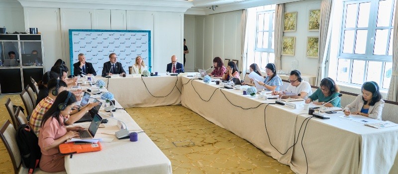 With a transaction portfolio worth US$260 billion, SACE acts as a trade catalyst, providing comprehensive insurance and financial solutions to corporations and governments worldwide With a transaction portfolio worth US$260 billion, SACE acts as a trade catalyst, providing comprehensive insurance and financial solutions to corporations and governments worldwide