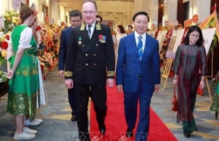 Vietnam, Russia further enhance cooperation