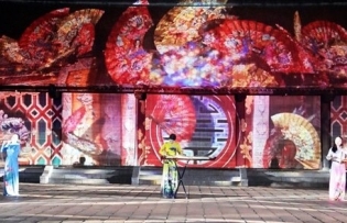 Illuminating Wisdom: A night at the Temple of Literature