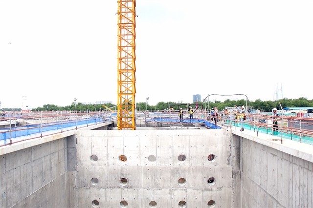 Construction of Nhiêu Lộc - Thị Nghè wastewater treatment plant in HCM City, the largest in Southeast Asia, is expected to be completed in mid-2025. — VNA/VNS Photo Tiến Lực