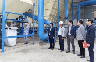 Quang Binh adds value to rural industrial products