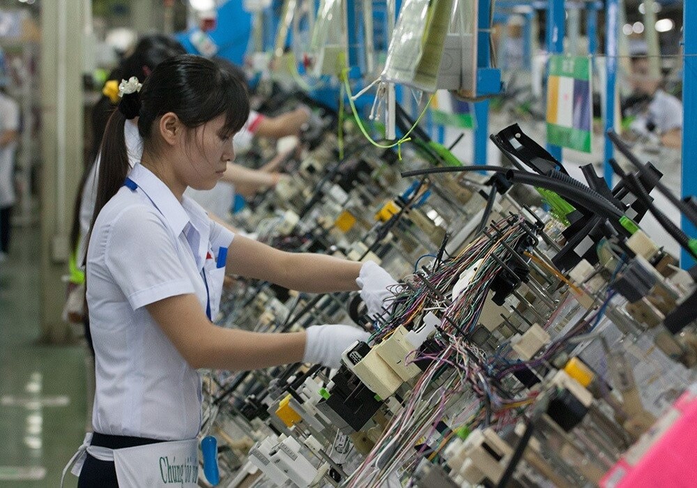 Binh Duong has prioritized and encouraged supporting industry development to attract investment in the field