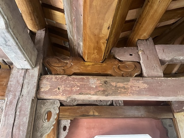 A wood structure on the Japanese Bridge is seen after restoration. Sixty per cent of the wood structural parts were either reused or restored on the bridge. Photo courtesy of Xuân Hà