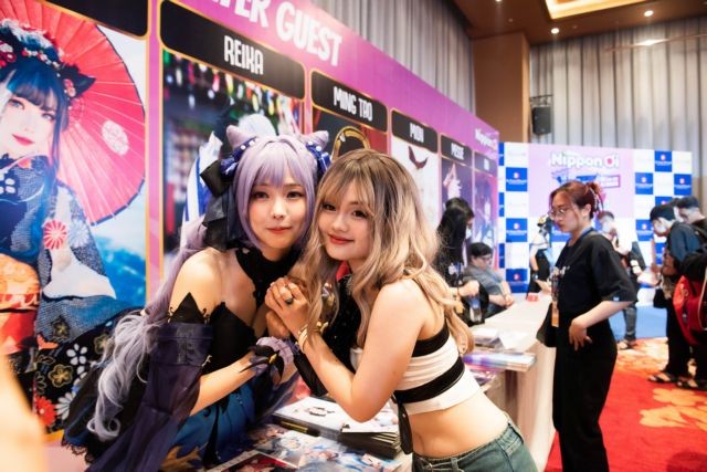 Two girls at a Cosplay Festival in Đà Nẵng City. The biggest Cosplay, Anime and Manga Festival in central Việt Nam will be organised at the Japanese Mikazuki Đà Nẵng Resort & Spa on August 10-11. Photo courtesy of Mikazuki Đà Nẵng Resort & Spa
