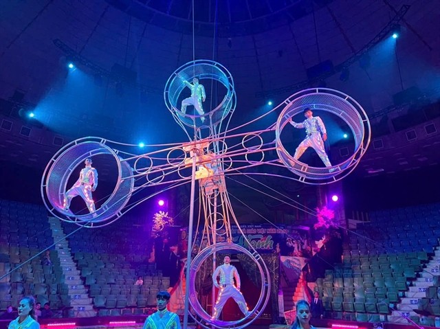 An act by artists from Vietnam Circus Federation. Photo baovanhoa.vn An act by artists from Vietnam Circus Federation. Photo baovanhoa.vn