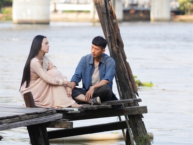 SCARY FUNNY: 'Làm Giàu Với Ma' (Betting with Ghost), a comedy by director Nguyễn Nhật Trung which will be released on August 30, promises to bring a lot of laughs to audiences. — Photo courtesy of Galaxy Studio SCARY FUNNY: 'Làm Giàu Với Ma' (Betting with Ghost), a comedy by director Nguyễn Nhật Trung which will be released on August 30, promises to bring a lot of laughs to audiences. — Photo courtesy of Galaxy Studio
