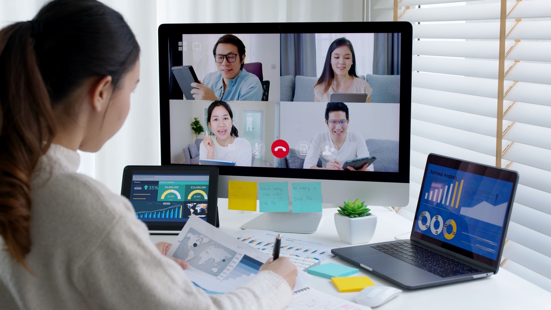 Vietnamese businesses are more likely to use AI than other businesses in the Asia Pacific Vietnamese businesses are more likely to use AI than other businesses in the Asia Pacific