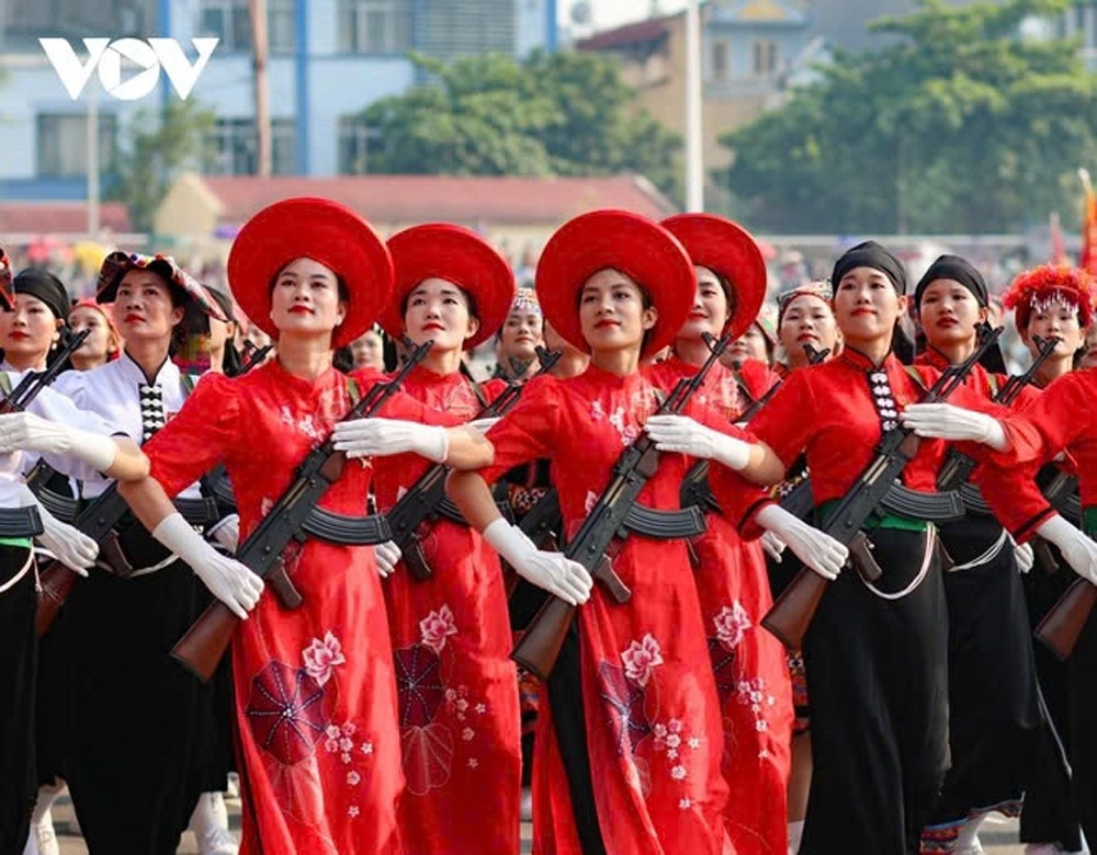 Unity creates the indomitable strength of the Vietnamese people.
