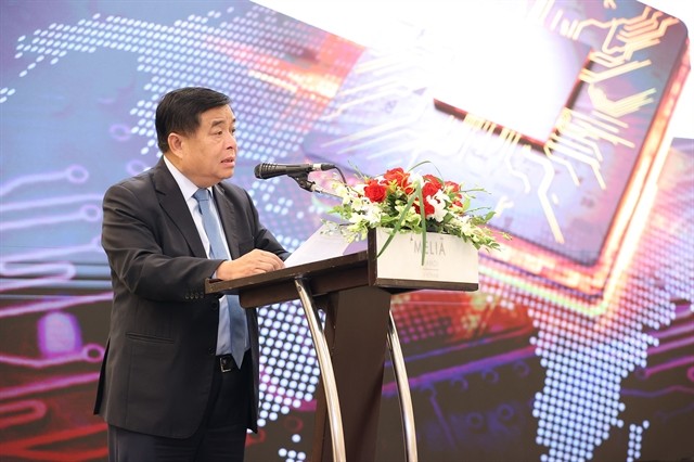 Minister of Investment and Planning Nguyễn Chí Dũng speaks at the launch ceremony. — Photo courtesy of ITSI Program