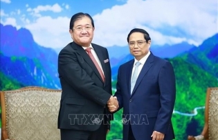 PM hosts Japanese multi-industry firm's chairman