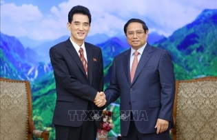 PM receives new DPRK Ambassador