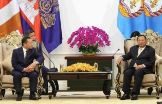 Vietnam, Cambodia step up cooperation in information - education work