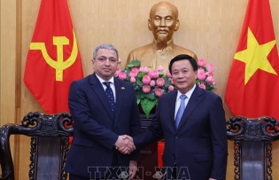 Vietnam eyes enhancing theoretical exchanges with Azerbaijan, Belarus