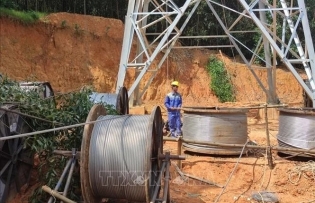 Efforts exerted to complete transmission line carrying electricity from Laos in October