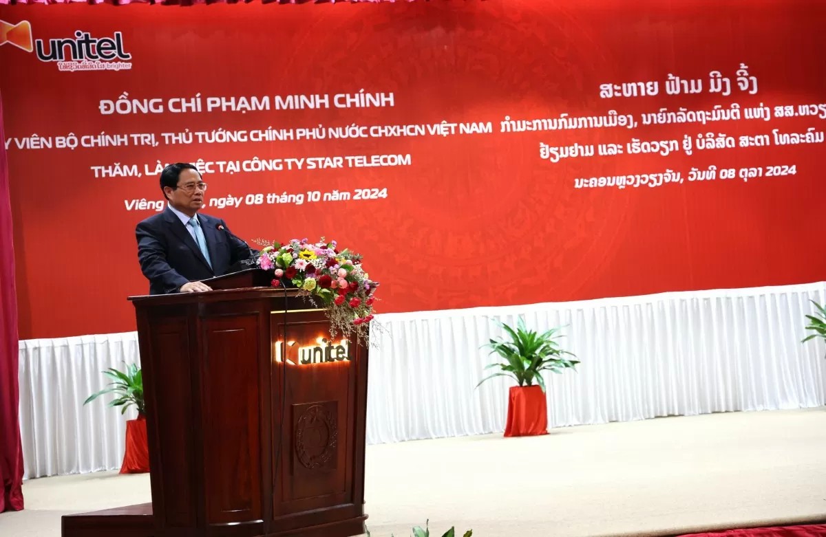 Prime Minister Phạm Minh Chinh delivers a speech at the working session