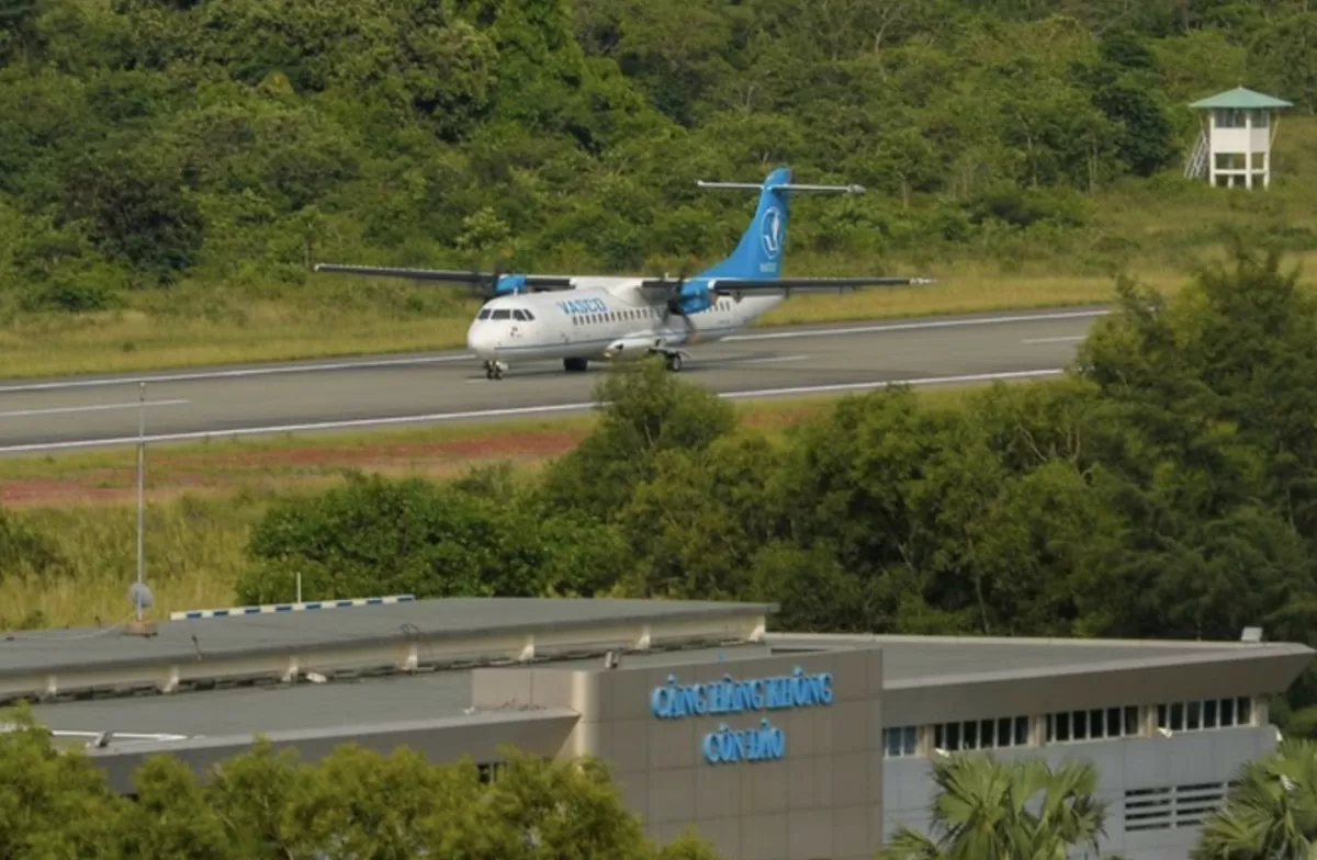 Con Dao Airport