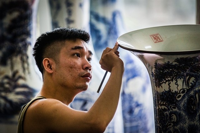 Bát Tràng Commune in Gia Lâm District is home to more than 100 artisans, thousands of skilled workers, nearly 200 businesses and about 1,000 households producing and trading ceramics.