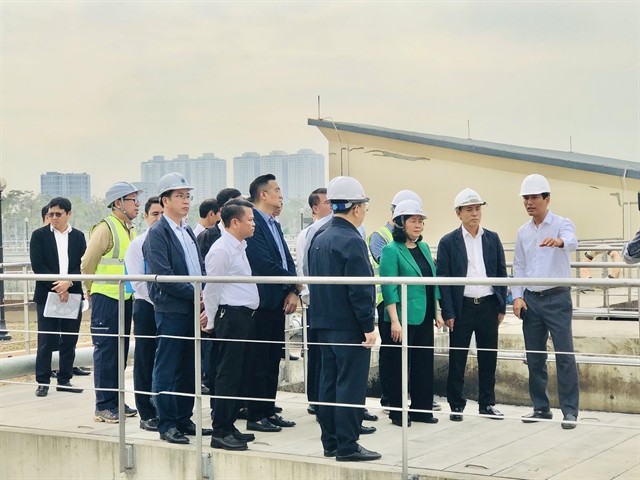 Hà Nội's leaders inspected the Yên Xá wastewater treatment plant on Monday. — VNA/VNS Photo