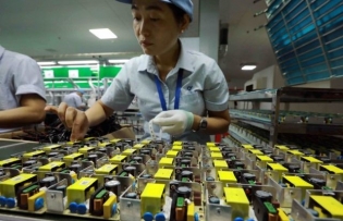 Việt Nam's supporting industry for electronics needs more support