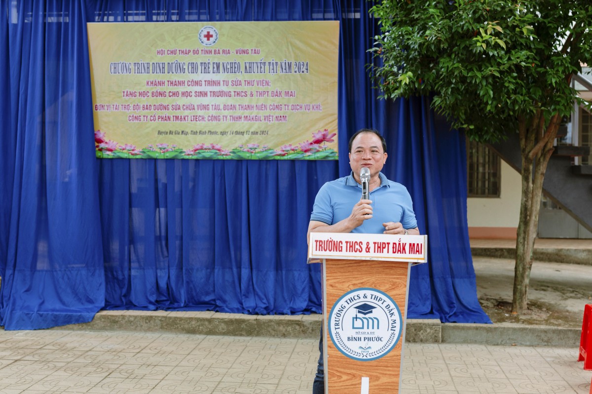 PV GAS Services funds school library embellishment in Binh Phuoc Province