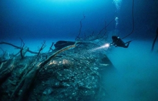 Undersea cable problems affect Vietnam’s Internet connections