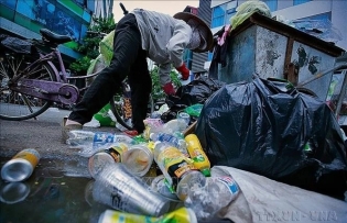 Policy reform – paramount in Vietnam’s plastic waste reduction: experts