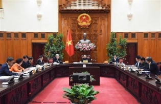 PM stresses importance of personnel quality improvement in apparatus streamlining