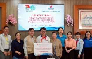 PV GAS journey to spread love, pay tribute to unsung heroines