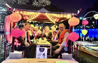 Indian travel association surveys tourism in Ninh Binh Province