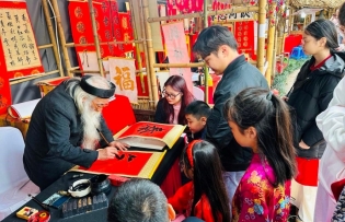 Spring Calligraphy Festival At Ty 2025 arouses national pride