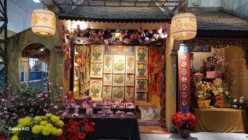 A standout in the lineup is a space themed Old Tet - Tet during the subsidy period, recreating a special historical period of the country (Photo: laodongthudo.vn)