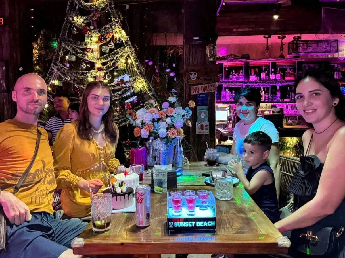 Tourists from Poland and the Czech Republic are highly promising markets for Vietnam's tourism. (Photo: Sunset Beach Resort & Spa)