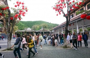 Da Nang, Nha Trang, Da Lat, HCM City, Phu Quoc most searched for Valentine's Day visits