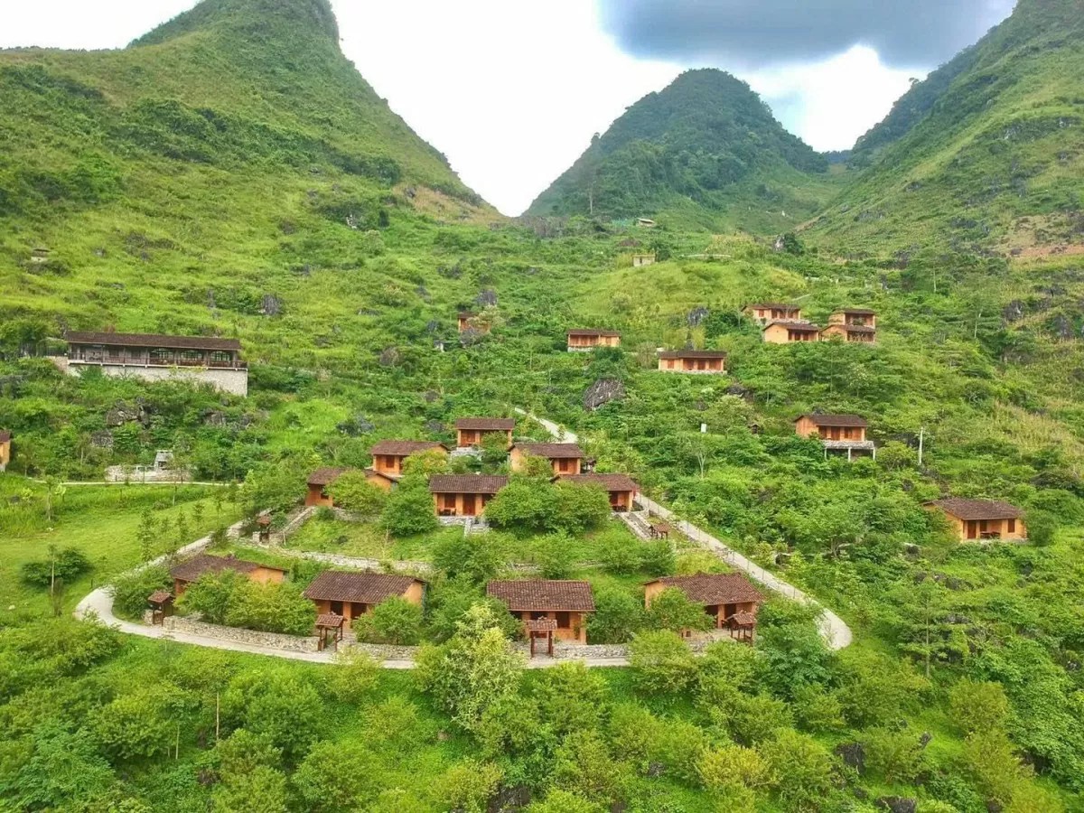 H’mong Village is one of the most magnificent natural landscapes in Ha Giang - hhoto: H.V