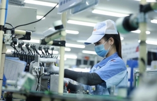 Strong wave of FDI into South Vietnam in two months