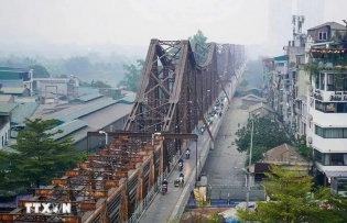 Long Bien bridge to undergo renovation with French aid