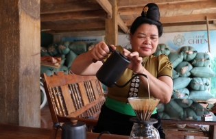 Muong Ang Coffee - The “Green Gold” on majestic highlands