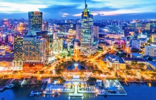 Ho Chi Minh City is favored to be an international financial hub: Experts