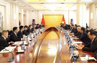 Vietnam, China forge ahead with transport cooperation
