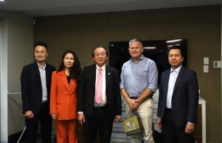 Vietnam, South Africa eye stronger air logistics links