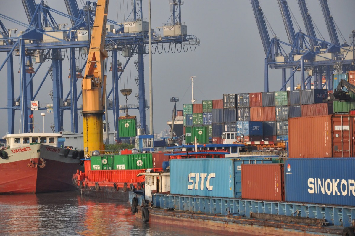 Vietnam's import-export turnover exceeded US$35 billion in the first half of March - photo: Can Dung