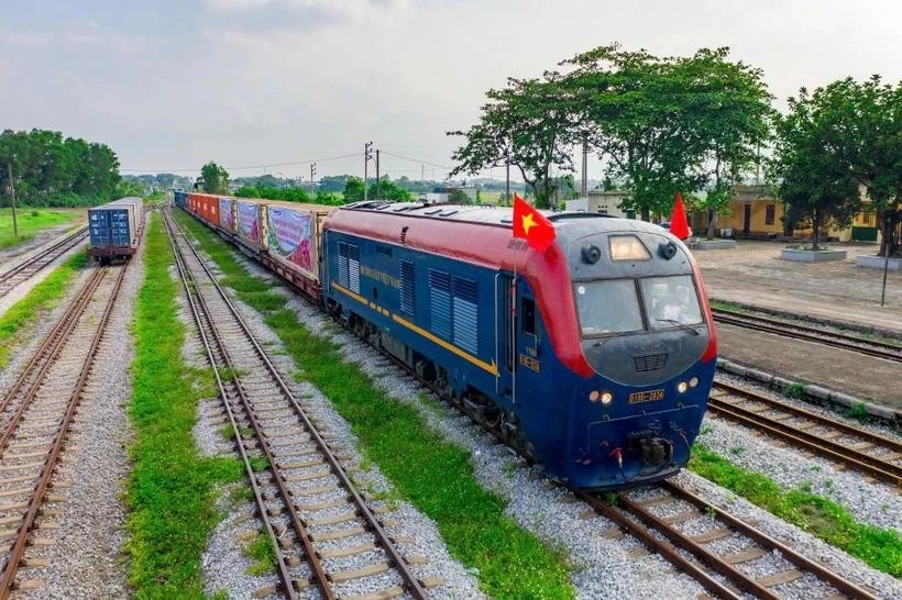 Lao Cai-Hanoi-Hai Phong railway will run along Vietnam's second largest economic corridor. (Photo: VietnamPlus) Lao Cai-Hanoi-Hai Phong railway will run along Vietnam's second largest economic corridor. (Photo: VietnamPlus)
