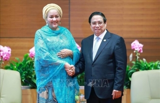 PM meets with UN Deputy Secretary-General on P4U Summit sidelines