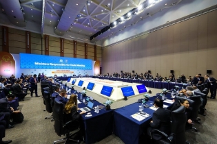 WTO chief and APEC Ministers discuss the future of AI in global trade