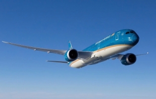 Viet Nam among Singapore