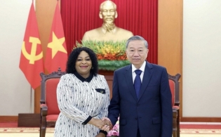 Vast potential for Vietnam–South Africa cooperation: Party chief